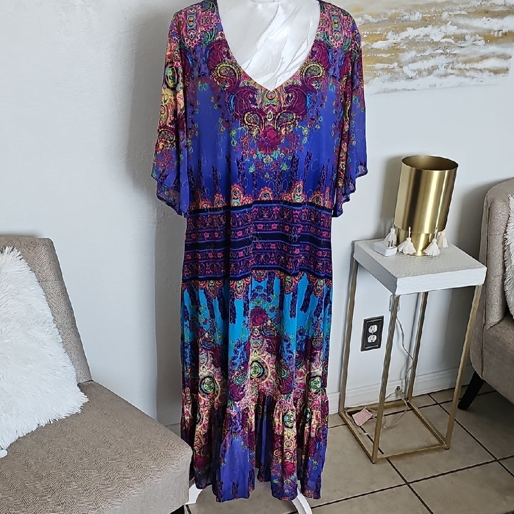 Floral V-Neck Maxi Dress - Purple and Blue